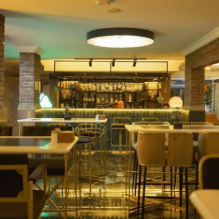 Bianco Kusadasi